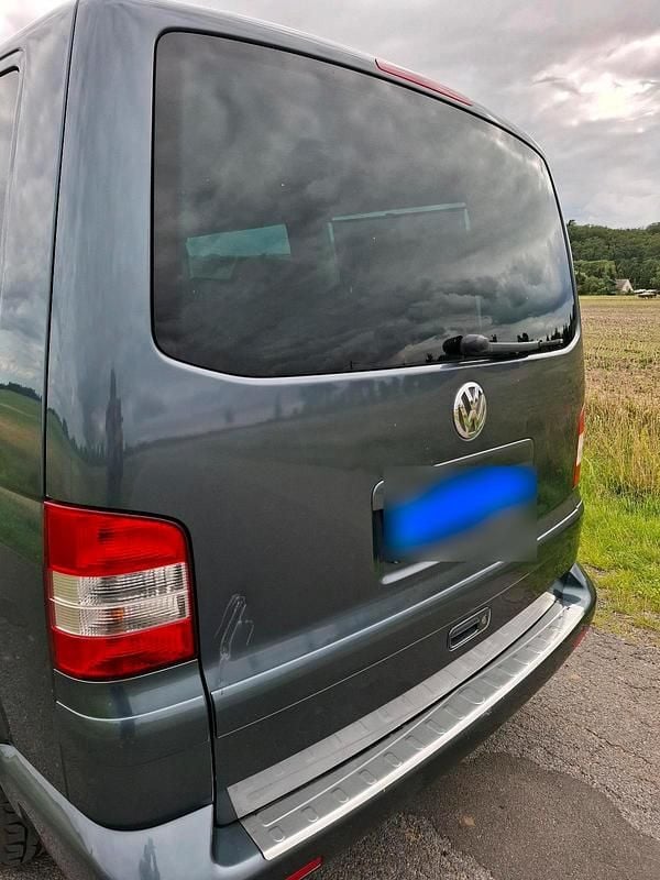 Używany VW T5 130 KM (95 kW) 2007 Szary Van