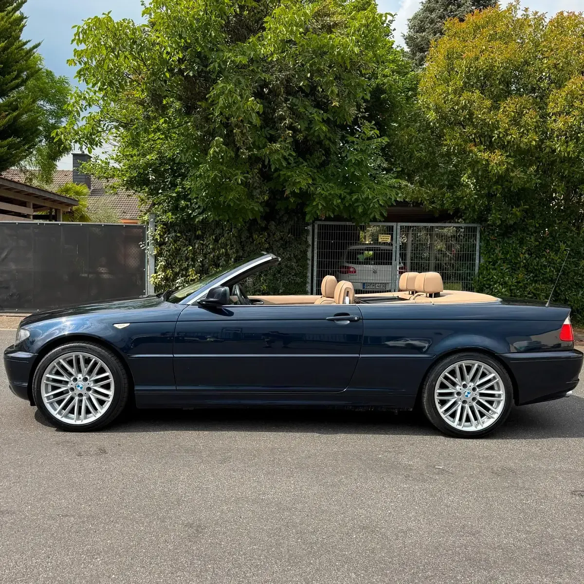 Gebraucht BMW 325 Cabriolet 192 PS (141 kW) 2004 Blau Cabrio