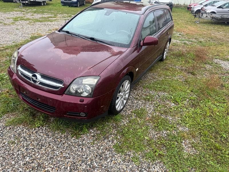 Violet Gebraucht 2005 Opel Vectra Kombi | 1.500 € (Superpreis) - Bild 1/4