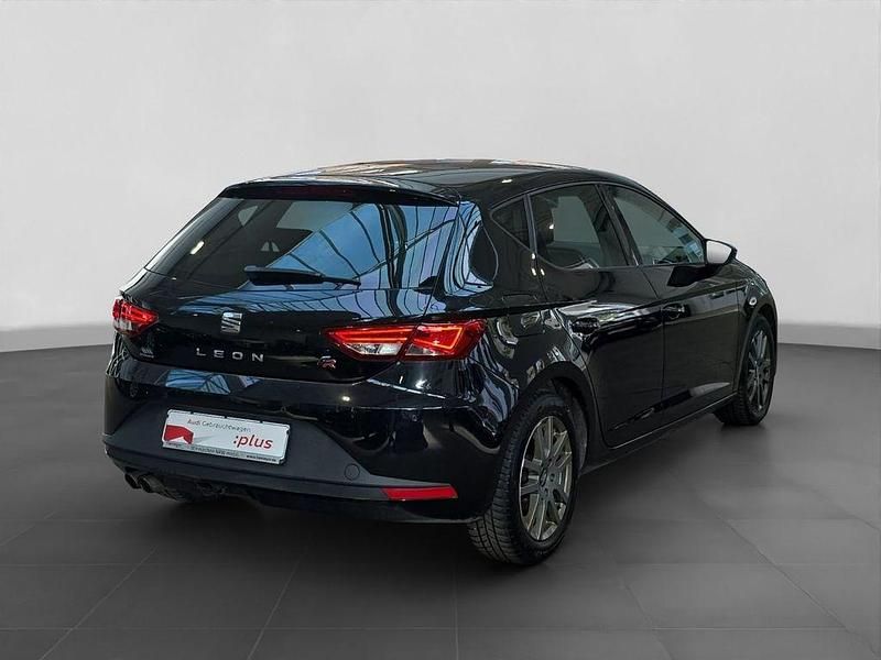 Second-hand Seat Leon FR 140 CP (102 kW) 2015 Negru Berlinǎ