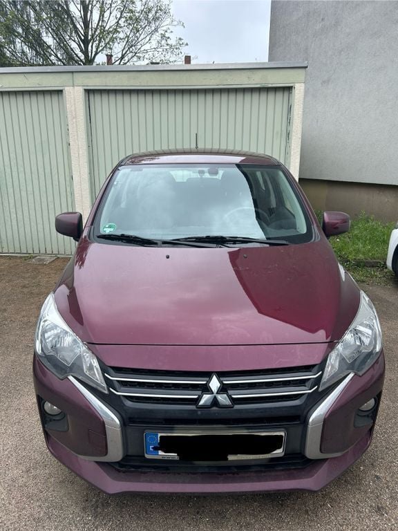 Rot Gebraucht 2023 Mitsubishi Space Star Select Limousine | 10.500 € (Guter Preis) - Bild 1/4