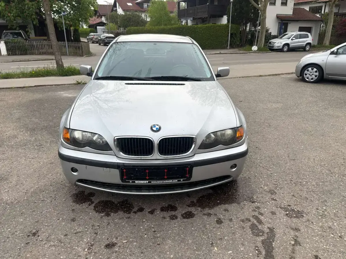 Brugt BMW 318 143 HK (105 kW) 2003 Sølv Sedan
