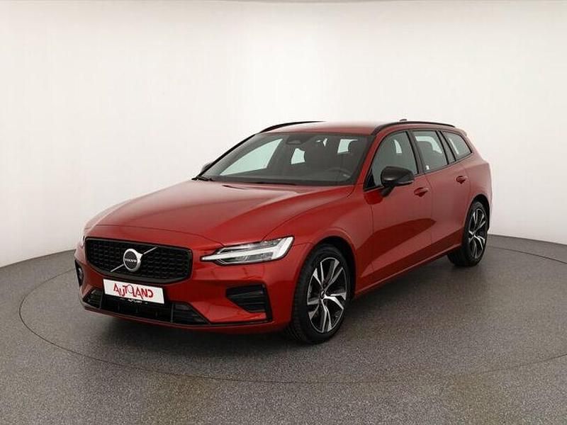 Andere Gebraucht 2023 Volvo V60 R-Design Kombi | 32.990 € (Fairer Preis) - Bild 1/4