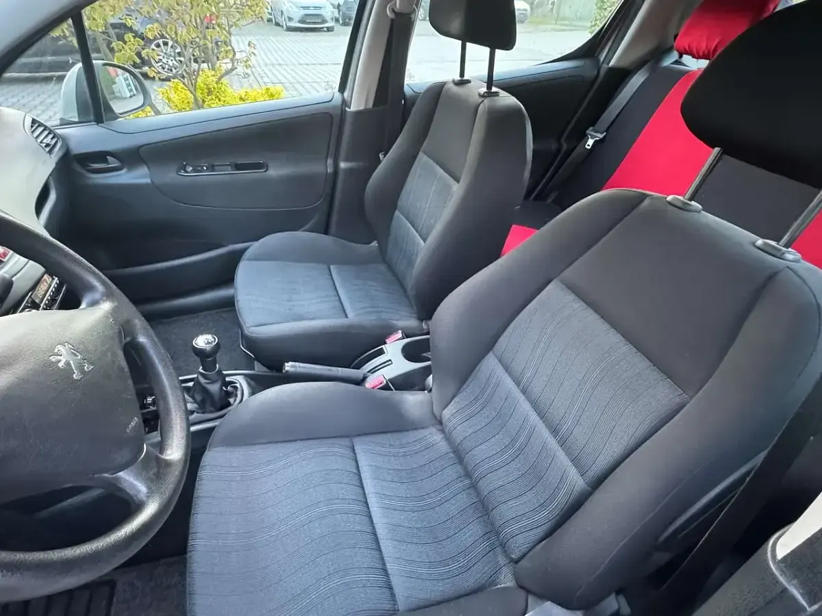 Gebraucht Peugeot 207 Sport 95 PS (69 kW) 2009 Gold Kleinwagen