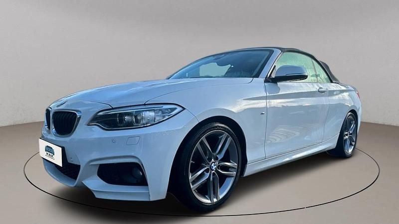 Gebraucht BMW 218 M Sport 150 PS (110 kW) 2015 Weiß Cabrio