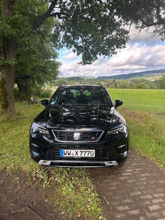 Schwarz Gebraucht 2020 Seat Ateca 4Drive SUV | 19.400 € (Superpreis) - Bild 1/4