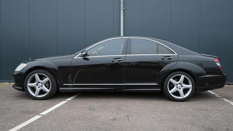 Usata Mercedes S320 235 CV (172 kW) 2008 Nero Berlina