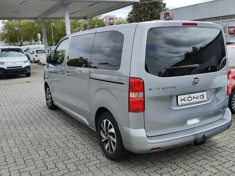 Gebraucht Fiat E-Ulysse 100 kW (136 PS) 2022 Grau Van / Kleinbus