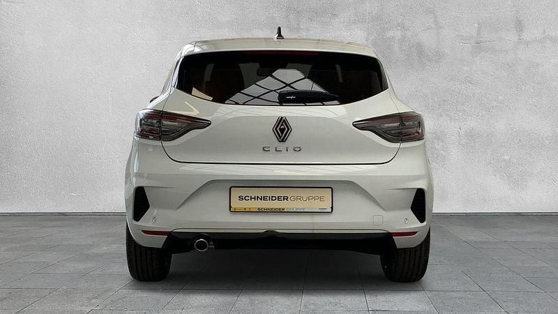 Neu Renault Clio V Techno 90 PS (66 kW) 2026 Weiß Limousine