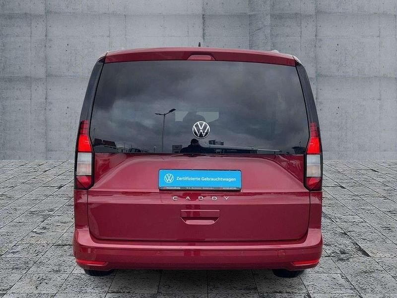 Gebraucht VW Caddy Life 122 PS (89 kW) 2024 Fortanarot metallic Van / Kleinbus