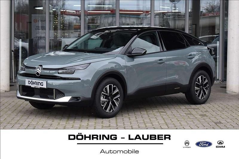 Neu Citroën C4 131 PS (96 kW) 2025 Manhattan grün Limousine