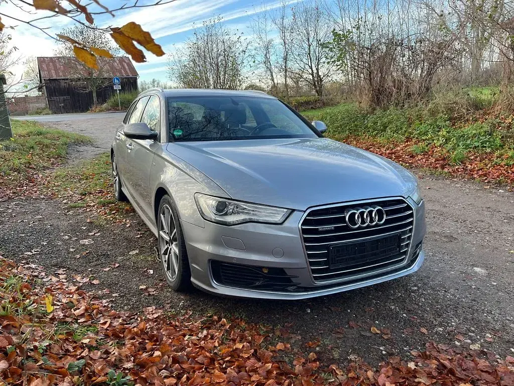 Gebraucht Audi A6 S-Line 218 PS (160 kW) 2015 Grau Kombi