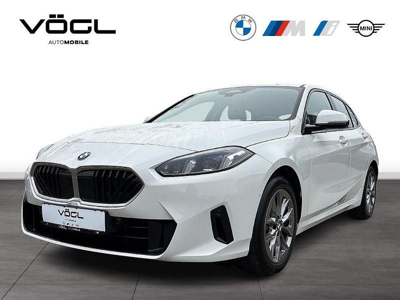 Weiß Gebraucht 2024 BMW 120 Efficient Dynamics Kleinwagen | 27.970 € (Superpreis) - Bild 1/4