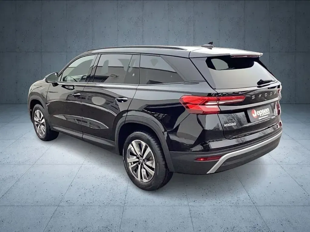 Neu Skoda Kodiaq Selection 193 PS (141 kW) 2026 Schwarz (blackmagic perleffekt ) SUV