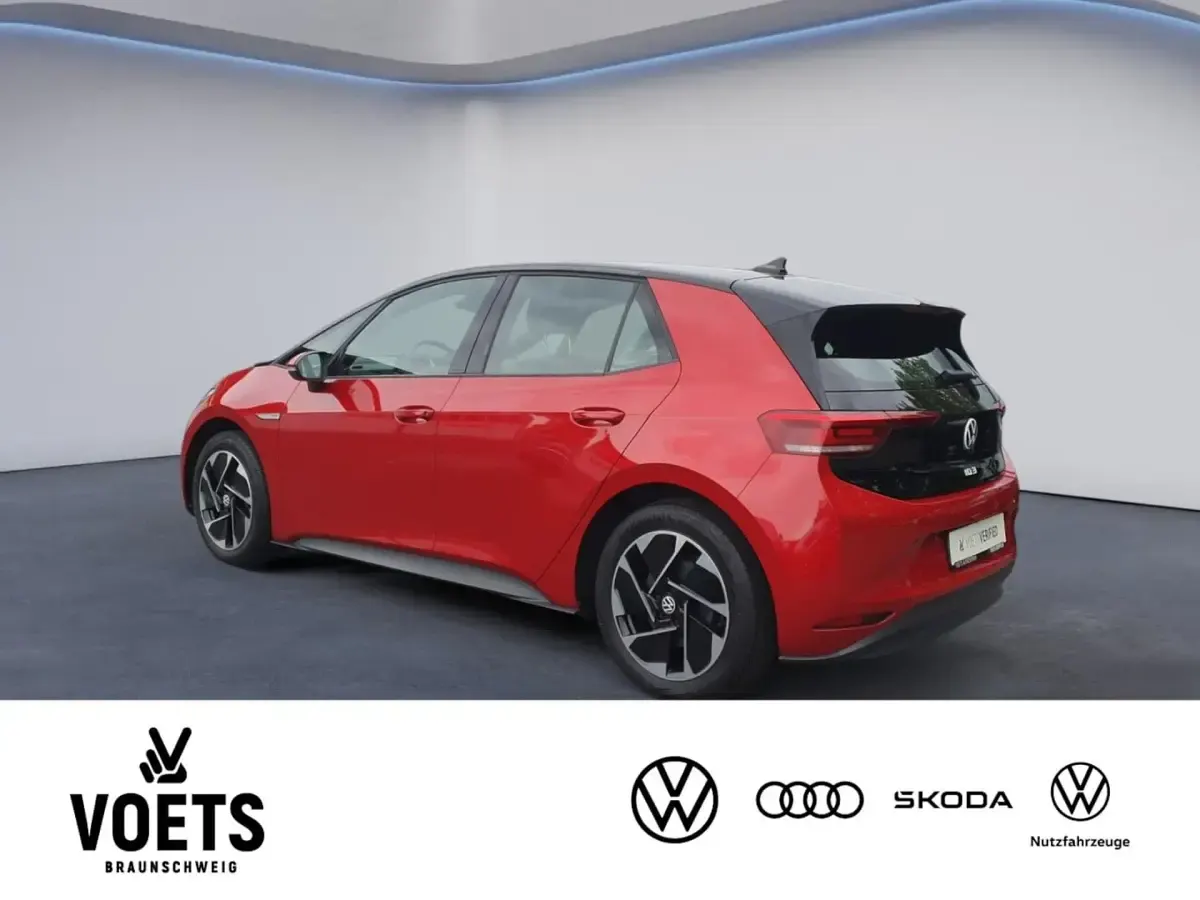 Gebraucht VW ID.3 Pro Performance 150 kW (204 PS) 2023 Rot Kleinwagen