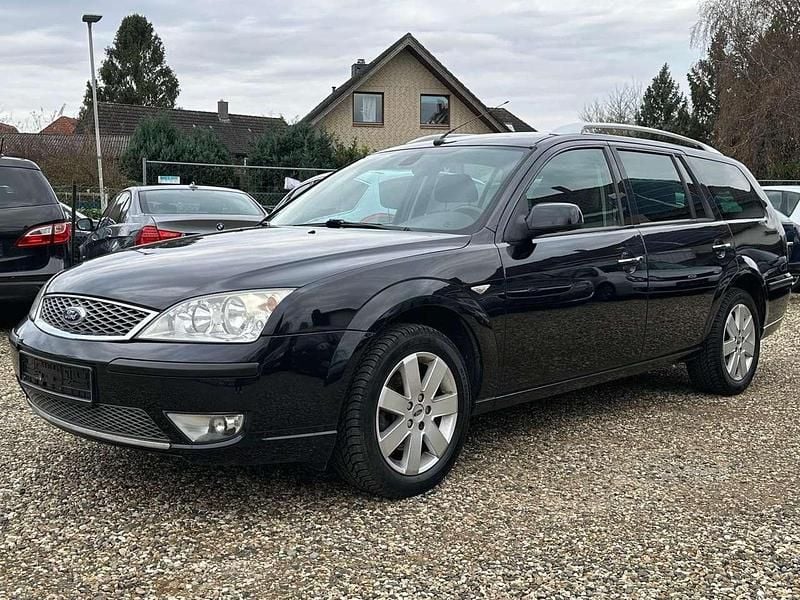 Gebraucht Ford Mondeo Titanium 125 PS (91 kW) 2007 Schwarz Kombi