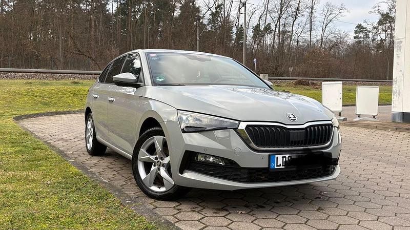 Gebraucht Skoda Scala Style 110 PS (80 kW) 2023 Grau Kleinwagen