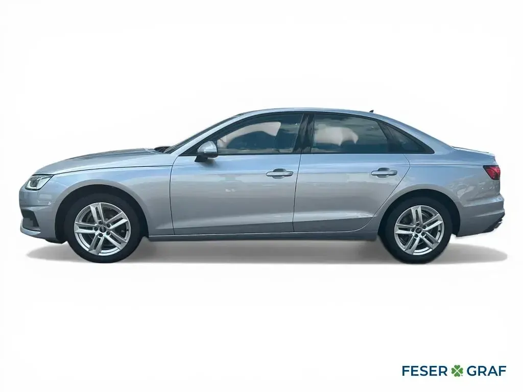 Gebraucht Audi A4 Sport 150 PS (110 kW) 2022 Florettsilber metallic Limousine