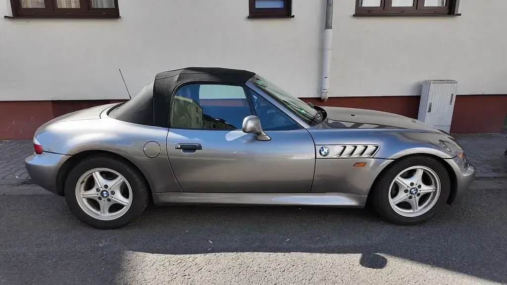 Occasion BMW Z3 Performance 116 ch (85 kW) 1996 Gris Cabriolet