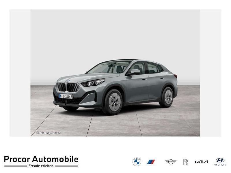 Neu BMW iX2 150 kW (204 PS) 2026 Grau SUV