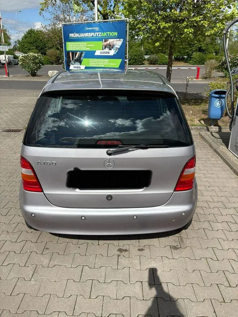 Gebraucht Mercedes A160 102 PS (75 kW) 2000 Silber Kleinwagen