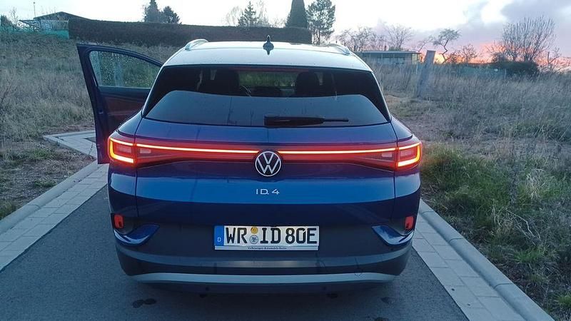 Gebraucht VW ID.4 Pro Performance 150 kW (204 PS) 2020 Blau SUV