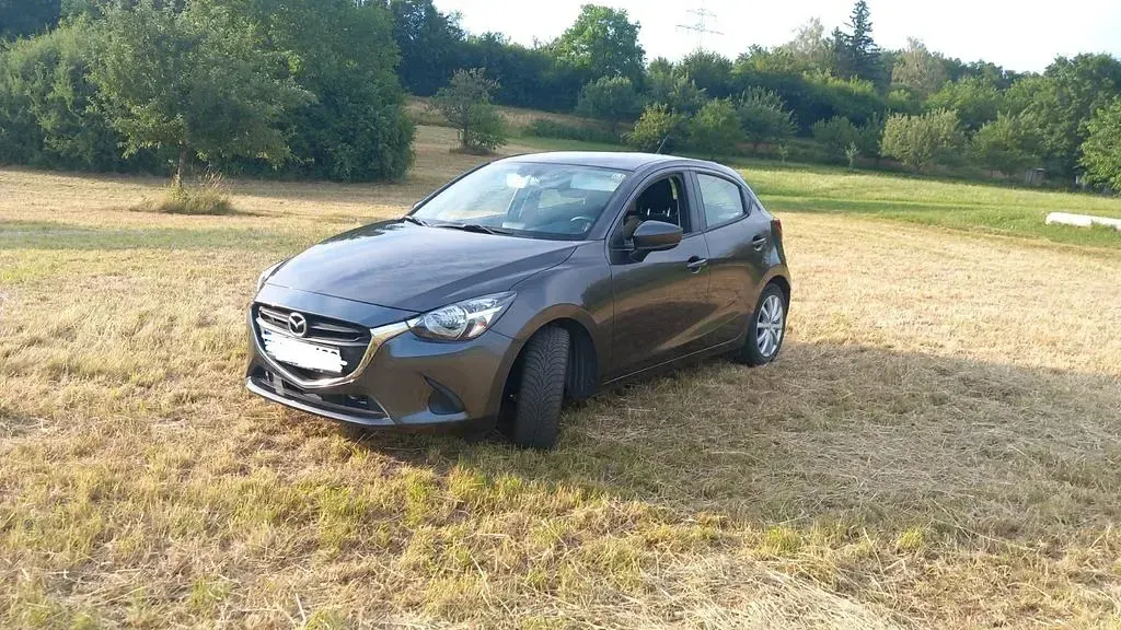 Gebraucht Mazda 2 90 PS (66 kW) 2018 Grau Limousine