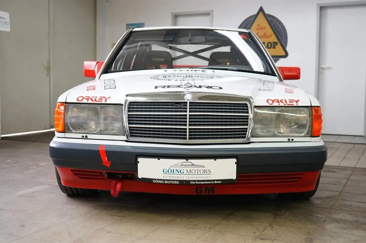 Gebraucht Mercedes 190 AMG 220 PS (161 kW) 1990 Weiß Limousine