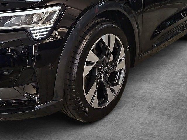 Gebraucht Audi e-tron Advanced Plus 300 kW (408 PS) 2023 Brillantschwarz SUV