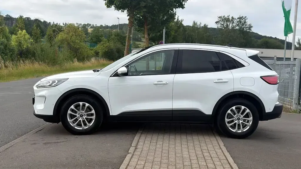 Gebraucht Ford Kuga Titanium X 190 PS (139 kW) 2022 Weiß SUV