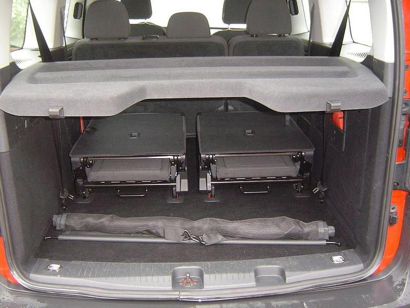 Gebraucht VW Caddy Maxi 122 PS (89 kW) 2021 Rot Van / Kleinbus