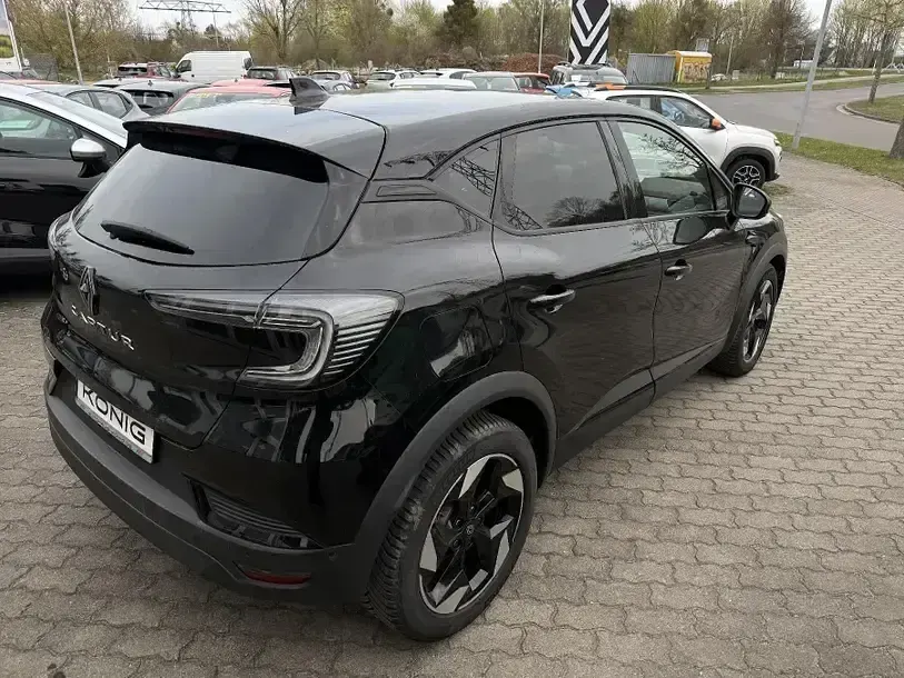 Używany Renault Captur Techno 158 KM (116 kW) 2024 Czarny SUV