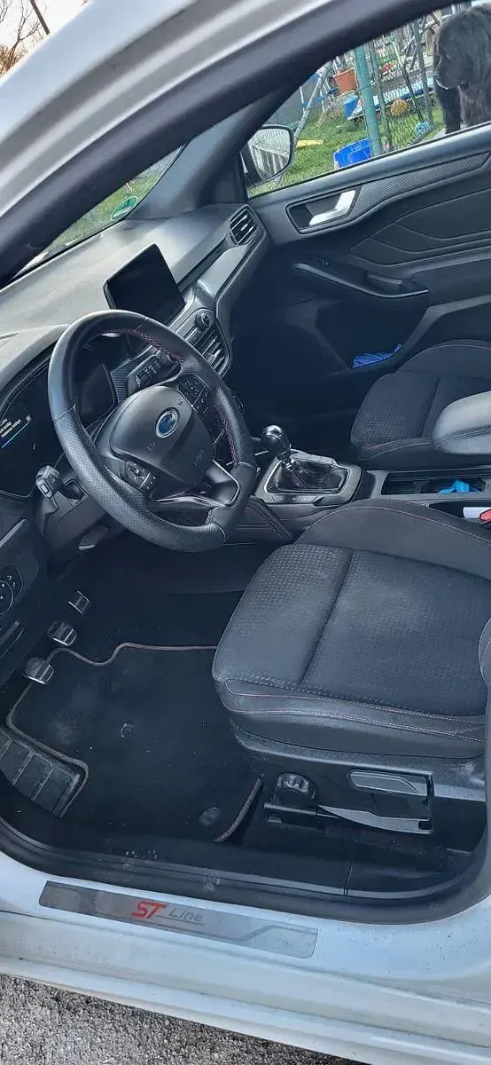 Używany Ford Focus ST-Line 150 KM (110 kW) 2019 Biały Kombi