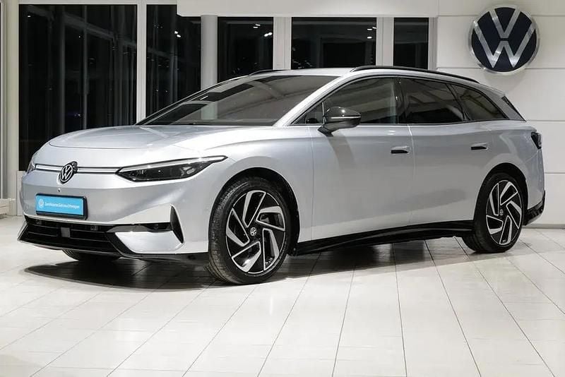 Gebraucht VW ID.7 Pro 154 kW (210 PS) 2025 Silber Kombi