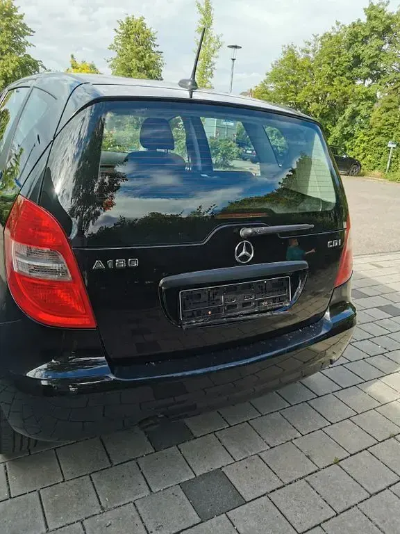 Gebraucht Mercedes A180 109 PS (80 kW) 2008 Schwarz Van / Kleinbus