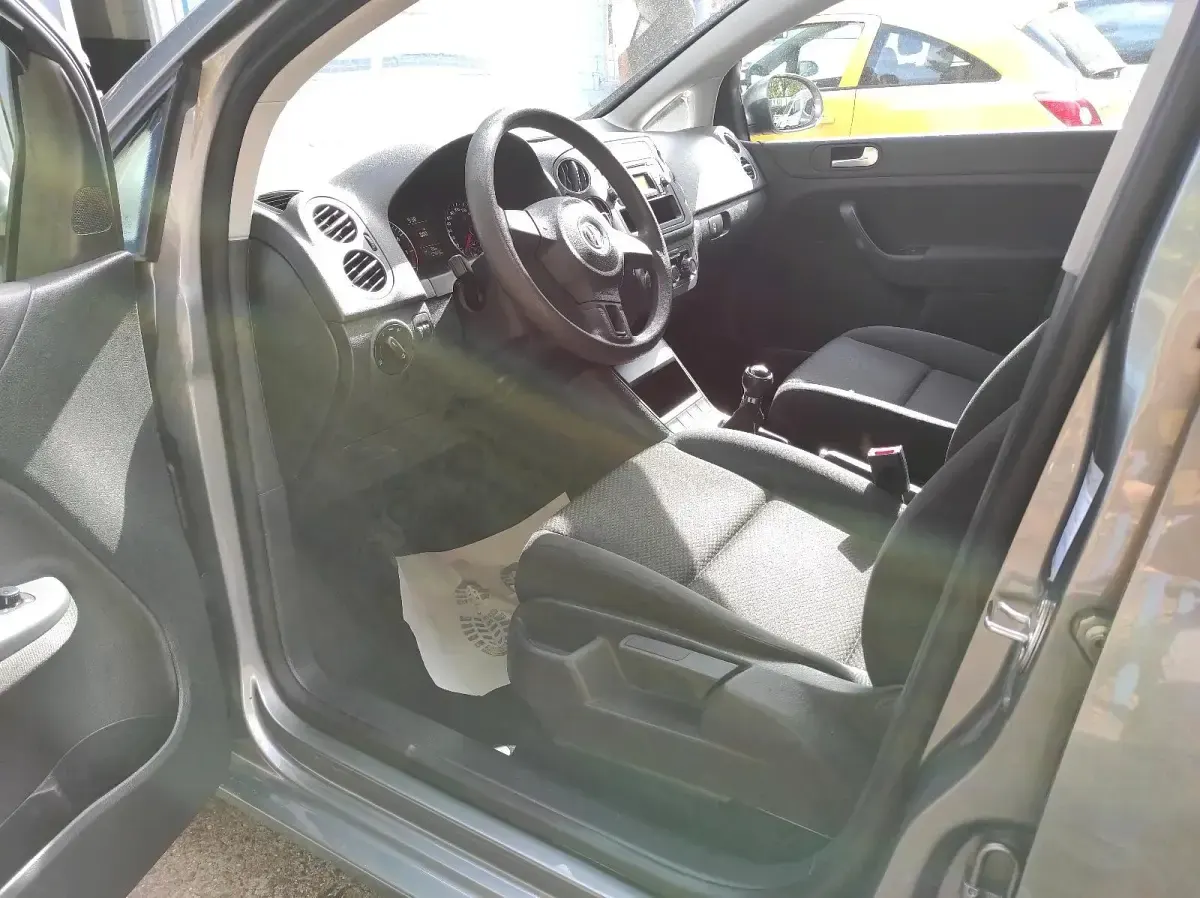 Gebraucht VW Golf Plus Cross 80 PS (58 kW) 2009 Van / Kleinbus