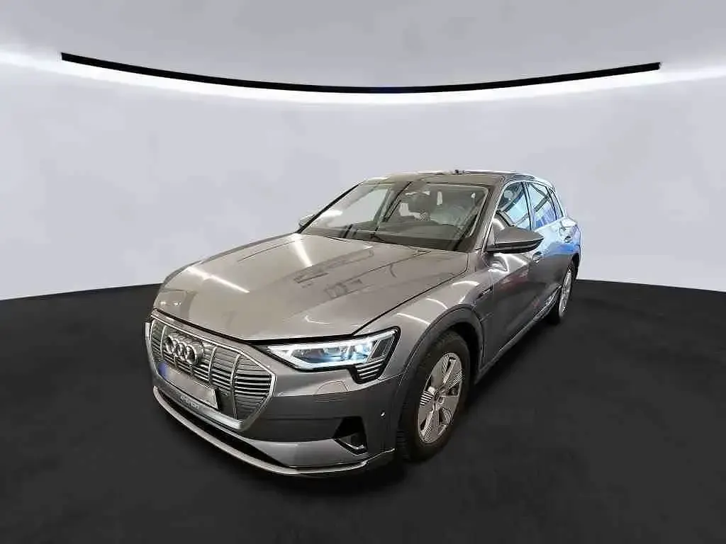 Second-hand Audi e-tron Advanced 230 kW (313 CP) 2023 Gri SUV