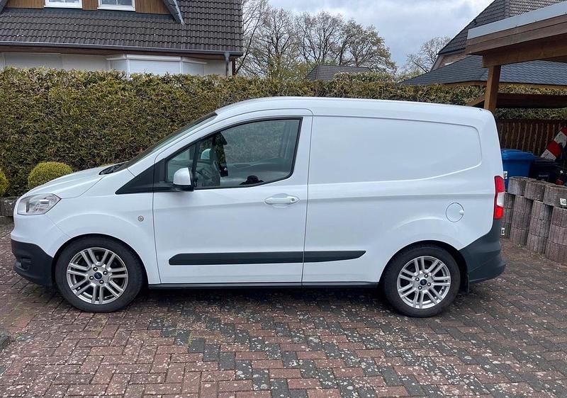 Używany Ford Transit 95 KM (69 kW) 2016 Biały Minivan