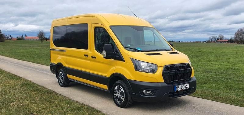 Usata Ford Transit 105 CV (77 kW) 2019 Giallo Monovolume