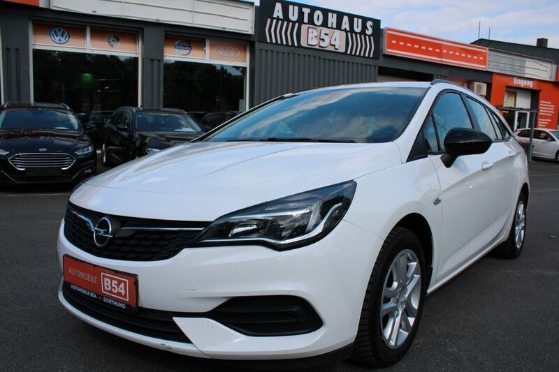 Weiß Gebraucht 2022 Opel Astra Edition Kombi | 11.551 € (Superpreis) - Bild 1/4
