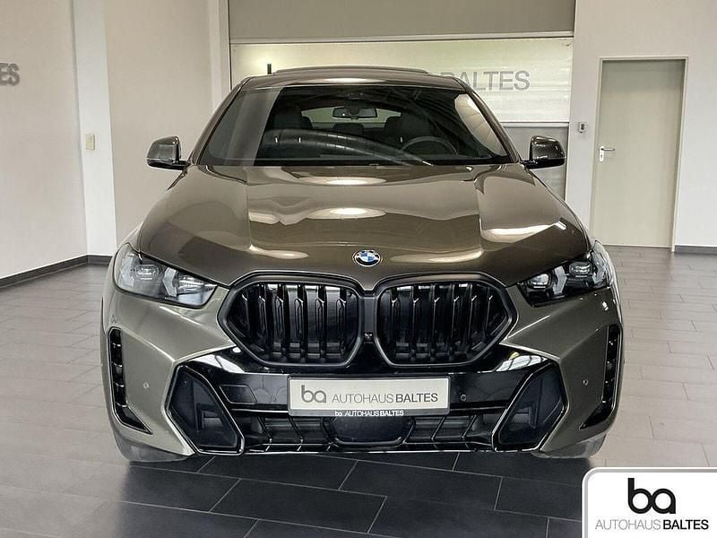 Gebraucht BMW X6 M Sport 298 PS (219 kW) 2025 Braun SUV