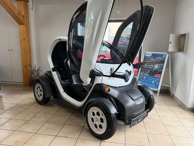 Weiß Gebraucht 2013 Renault Twizy Urban Kleinwagen | 4.790 € (Fairer Preis) - Bild 1/4