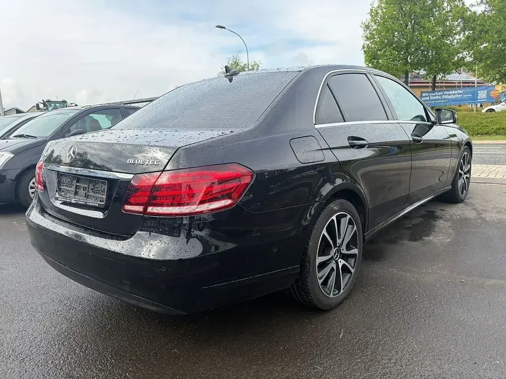Gebraucht Mercedes E350 252 PS (185 kW) 2014 Schwarz Limousine
