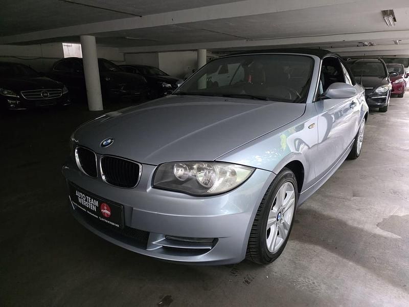 Blau Gebraucht 2009 BMW 118 Cabriolet Cabrio | 5.990 € (Superpreis) - Bild 1/4