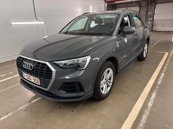 Grau Gebraucht 2022 Audi Q3 SUV | 17.850 € (Guter Preis) - Bild 1/4