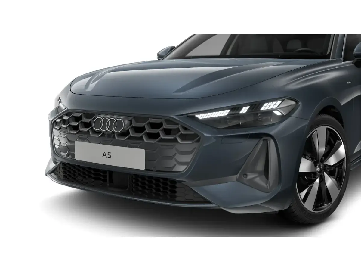 Gebraucht Audi A5 Sport 299 PS (219 kW) 2025 Blau Kombi