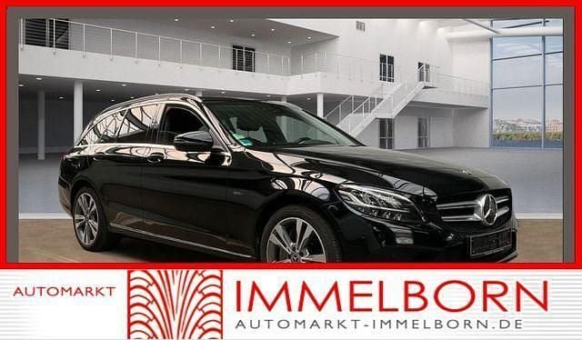 Schwarz Gebraucht 2020 Mercedes C300e Limousine | 26.700 € (Guter Preis) - Bild 1/3