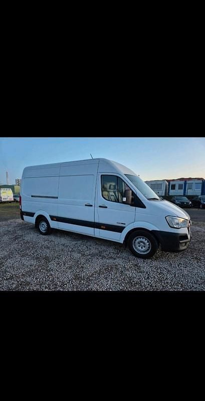 Weiß Gebraucht 2016 Hyundai H 350 Van | 8.990 € (Fairer Preis) - Bild 1/4