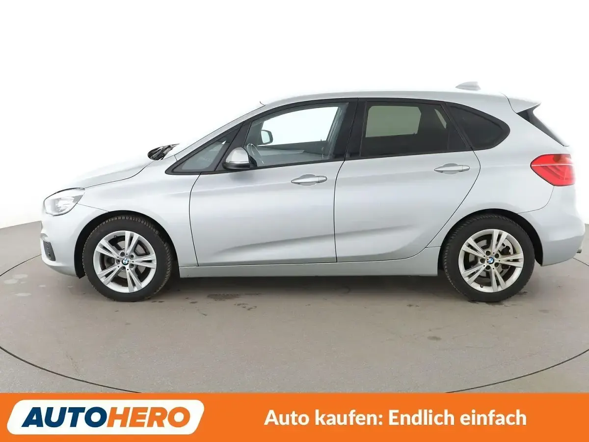 Gebraucht BMW 218 Active Tourer Advantage 150 PS (110 kW) 2016 Grau Van / Kleinbus
