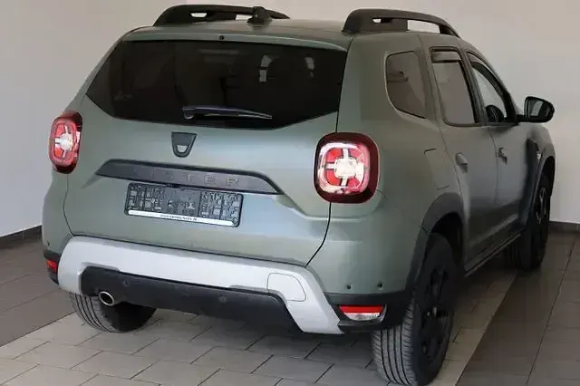 Używany Dacia Duster Adventure 150 KM (110 kW) 2019 Zielony SUV
